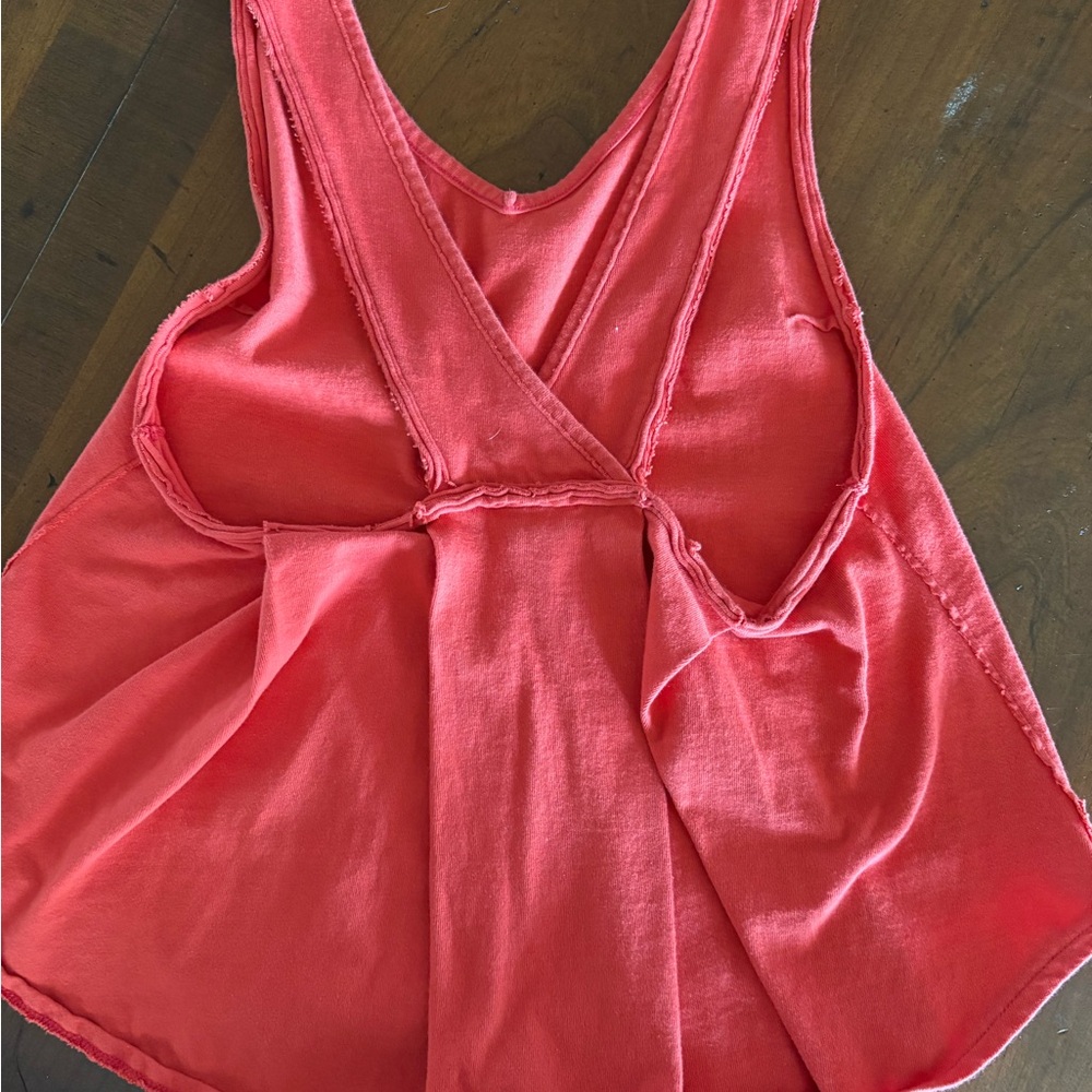 We The Free toying around cross back tank top in orange size extra small!